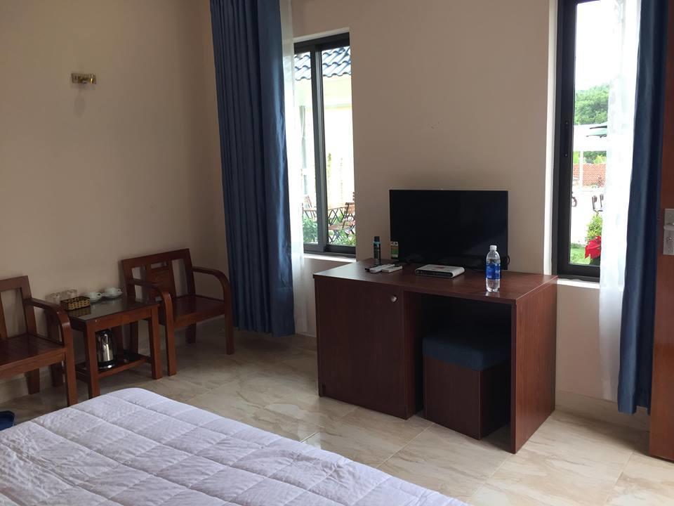 Alo Ha Binh Tien Hotel Thon Binh Hung Eksteriør billede